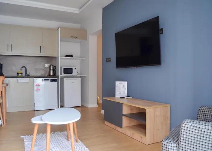 Loca Centre Suites